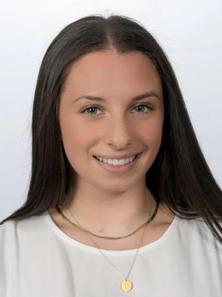 Abby Weisman Headshot 