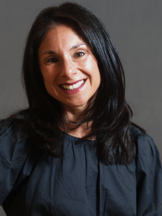 Beth Rivkind Headshot
